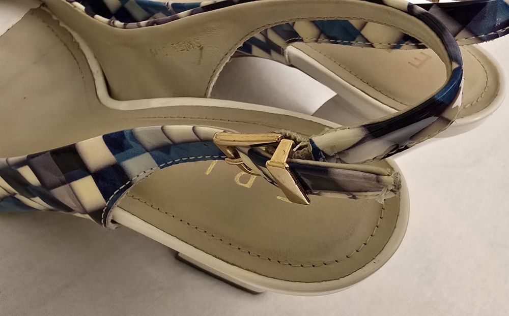 Vand pantofi dama Epica  impecabili, marime 39