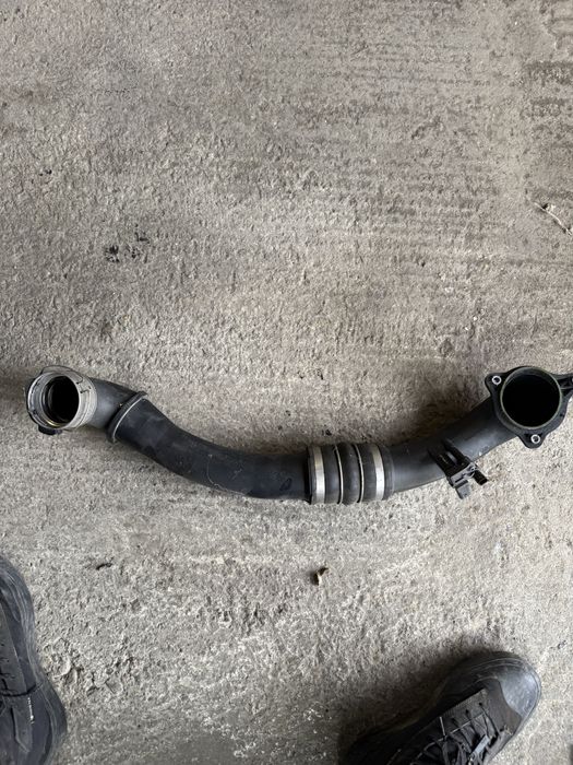 Чардж пайп бмв 340и 140и 440и б58Б30 bmw 340ix 440ix тръба смукател