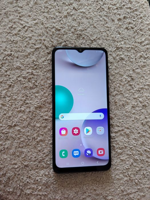 продаётся телефон