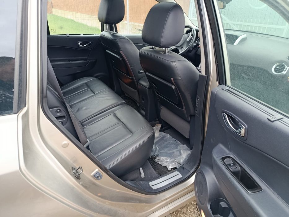 Renault Koleos Bose 4x4 2.0 dci 2010 defect