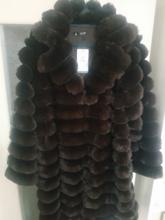 Jacheta Blana Artificiala