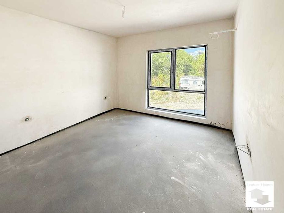 Продава се Тристаен апартамент в Велико Търново, Зона Б - 91 кв.м за 684 €/кв.м - Снимка #4