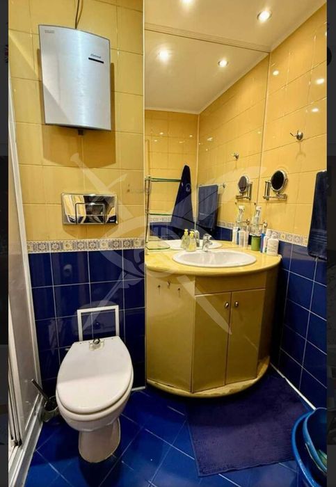 Продава се Тристаен апартамент в Бургас, Славейков - 60 кв.м за 2500 €/кв.м - Снимка #9