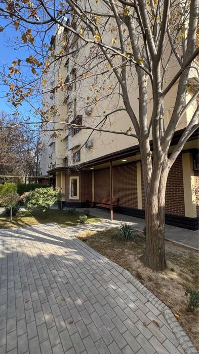 Ц4 плов сити / 94м2 Нежилое продаётся