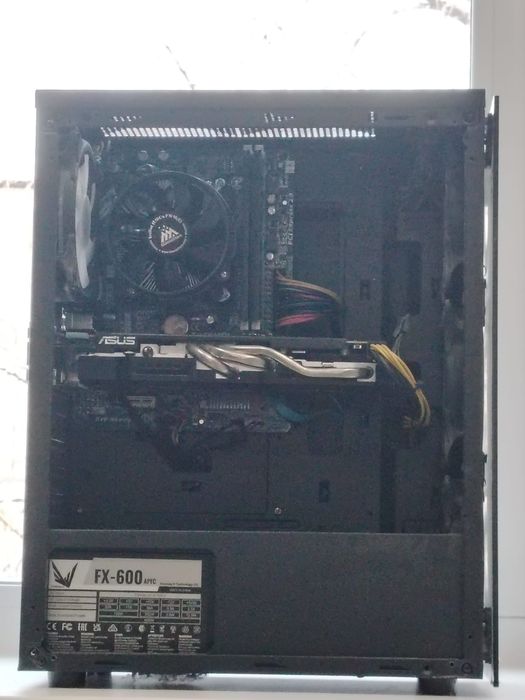 Компьютер с подсветкой