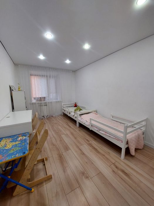 Продам 3 ех.комн кв район ЖАС-ОРКЕН