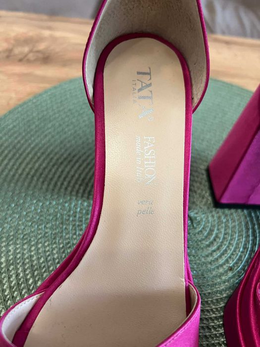 Сандали Tata Italia, №36 и обувки Casadei, №36,5