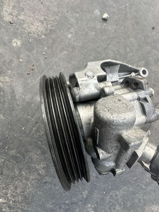 Хидравлична помпа бмв е91