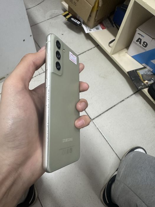 Продам Samsung S21 fe 5G