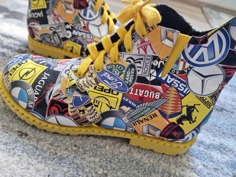 Дизайнерски боти Gabina