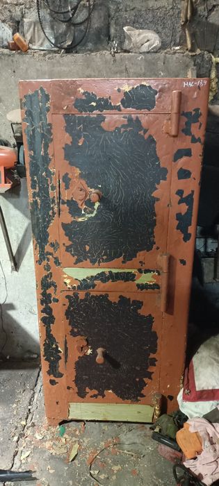 Продам сейф огнеупорный