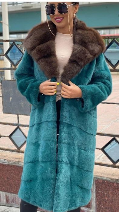 Продам норковую шубу