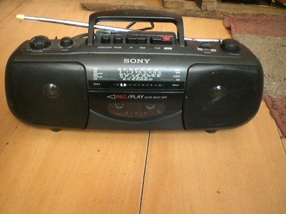 касетофон sony оригинален