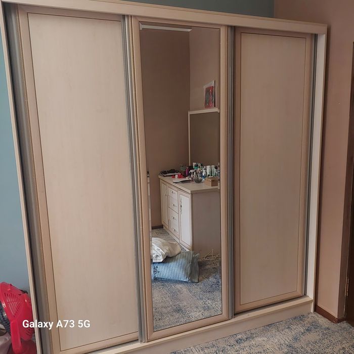 Srochno sotladi.Spalni mebel sotladi