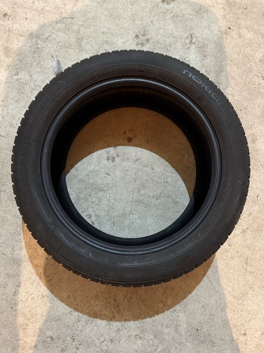 Vand 4 cauciucuri de iarna NOKIAN 215 50 17