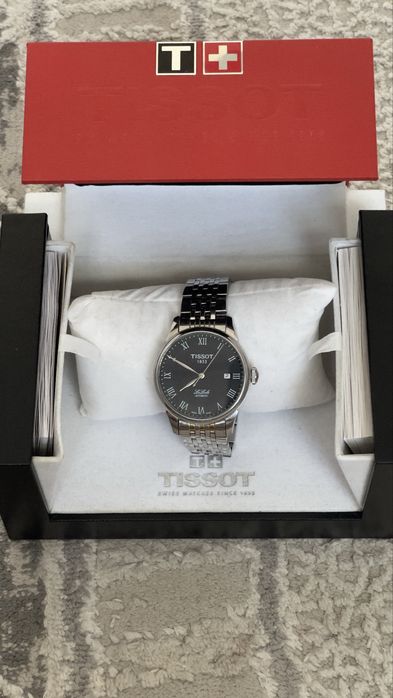 Элегантные швейцарские часы Tissot Le Locle