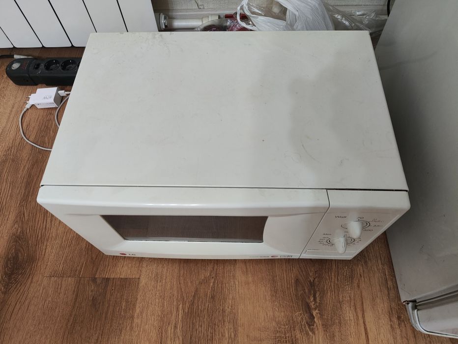 Микроволновая печь