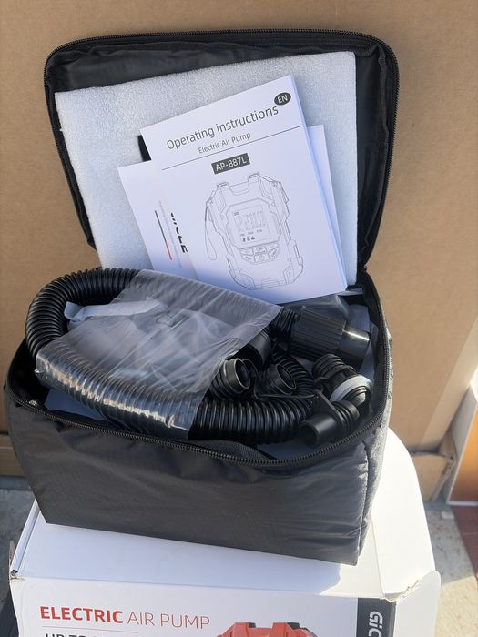Pompa electrica cu acumulator umflat barci stare ca noua