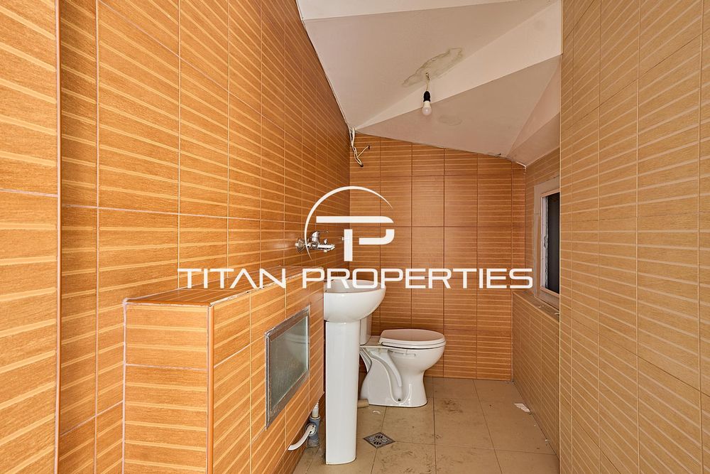 Дава се под наем Офис в Пловдив, Център - 90 кв.м за 700 € - Снимка #2