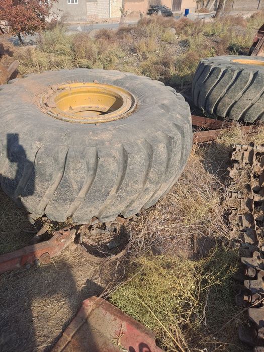 Трактор Дизель эхтиёт кисмлари сотилади.