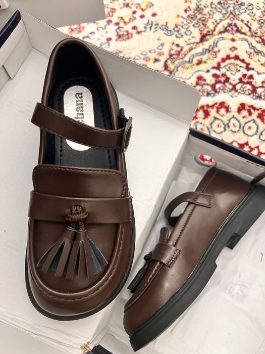 Новые кожаные туфли, кроссовки Nike для девочки