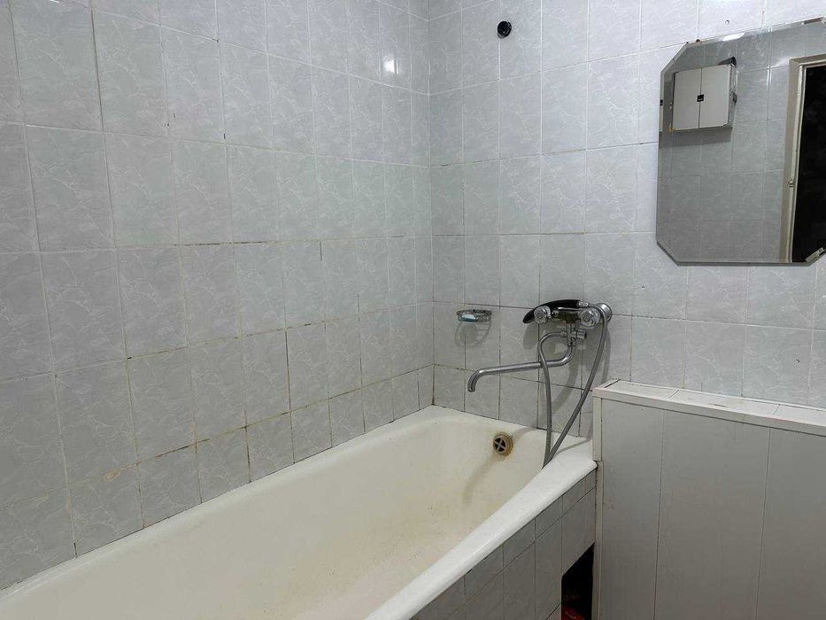 Продаётся 2-комнатная квартира, Авиасозлар-1, 2/5/5 Кадышева базар