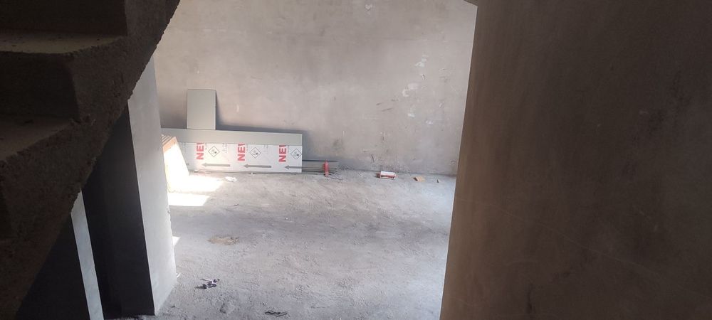 Амир темур, Трюфиль продаётся каттедж