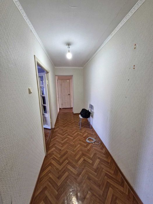 3-комнатная квартира 6мкрн