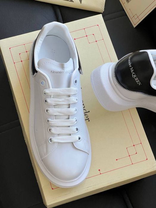 Adidasi Alexander Mcqueen noi !!! Marimi 40/44 !!!