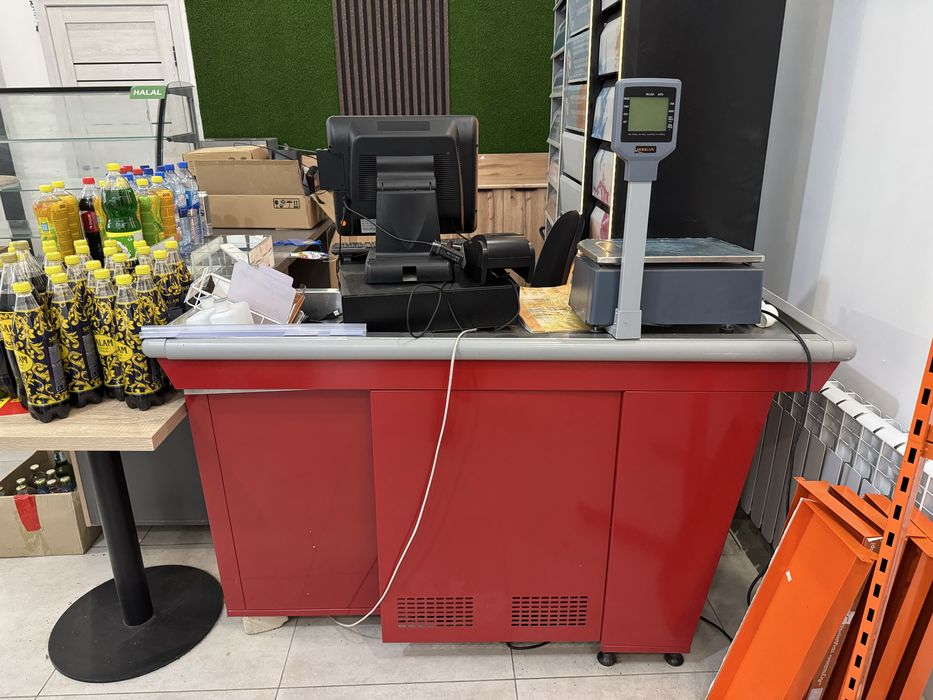 Продается оборудование для магазина