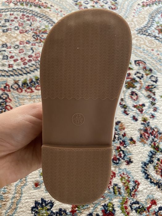 Детские туфельки