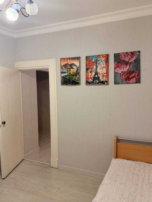 Аренда 4 комнатная 110м²  Квартира рядом с метро ОЙБЕК | Центр Города