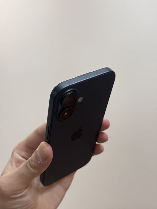 Iphone 16. 128гб. 92%