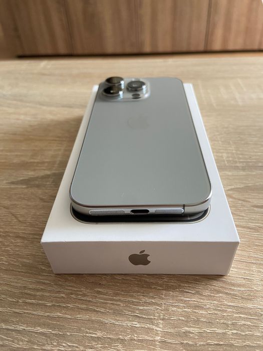 Iphone 16 Pro Silver 256GB