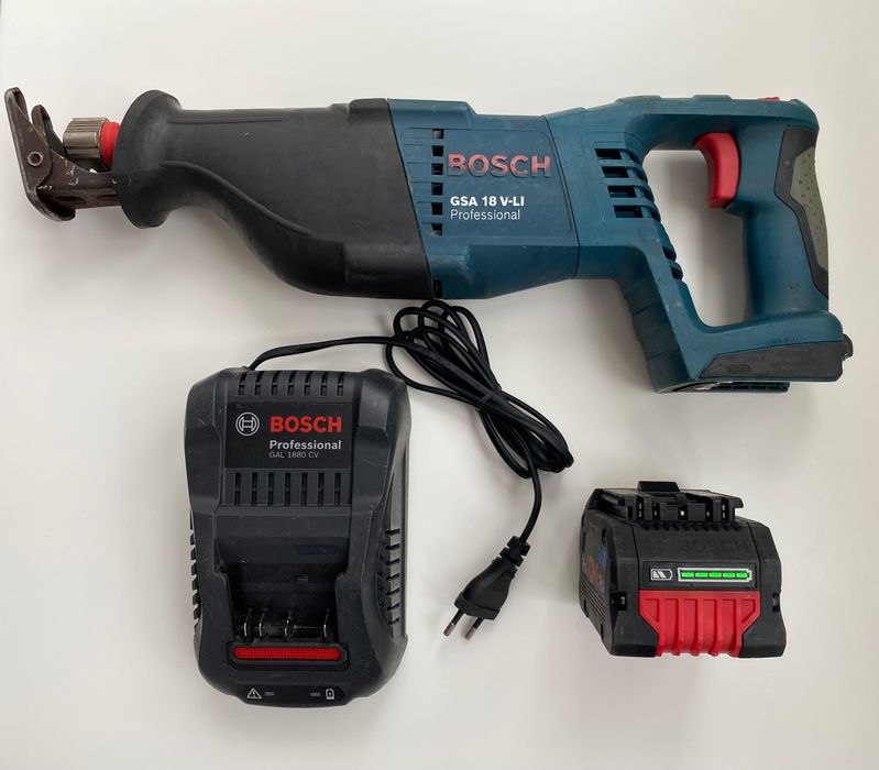 Bosch GSA 18 V-LI ProCORE 8Ah  GAL 1880 CV