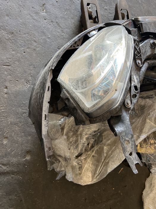 bara fata nissan qashqai 2011 visinie