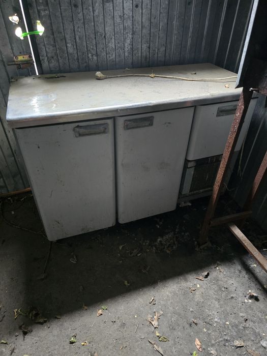 продам холодильники
