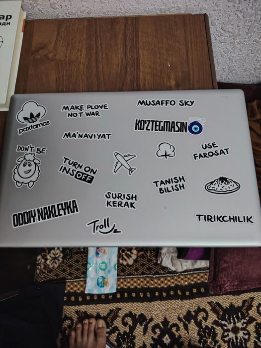 Noutbuk holati yangidek