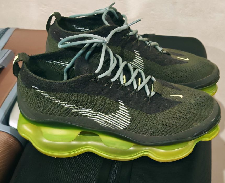 NIKE Air Max Scorpion Flyknit