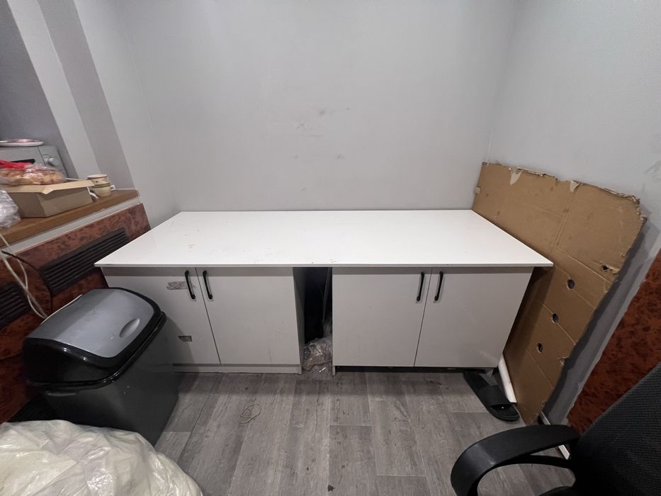 продается : Шкаф, Холодильник, диван