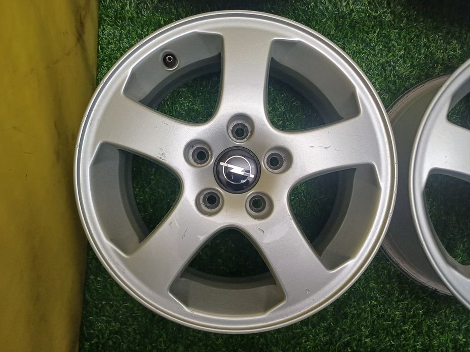 Диски R15 5×110 на Opel.