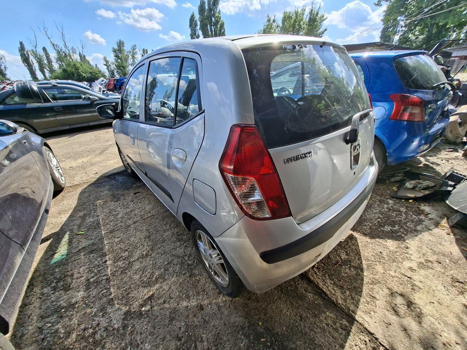Dezmembrez Hyundai I10 1.1D   2009