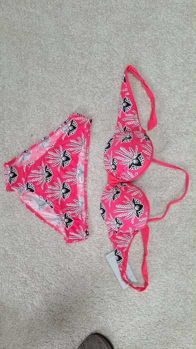Costume de baie .