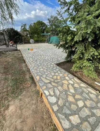 Piatră de munte pentru curți cu trafic și tonaj greu