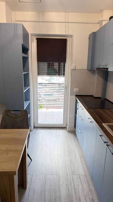 Inchiriez Apartament 3 camere