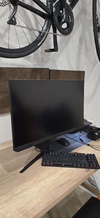 Монитор Samsung 27