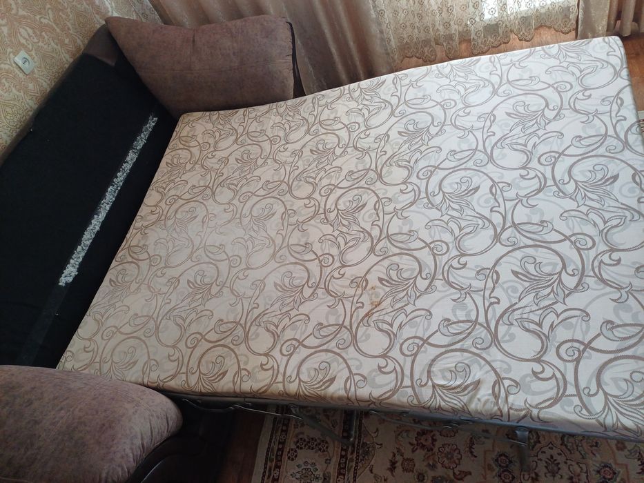Продам диван и кресло