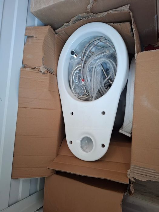 Унитаз комплект новый