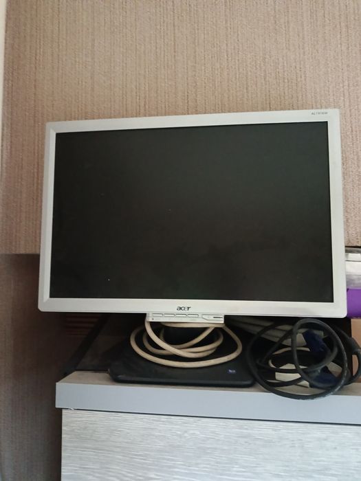 Продам монитор AL1916W