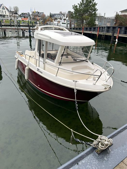 Barcă Merry Fisher Marlin-Suzuki 100/115 cp-Peridoc 2 tone-toate 2011